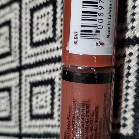 NYX Butter Gloss BLG47 Spiked Toffee - Picture 11 of 13